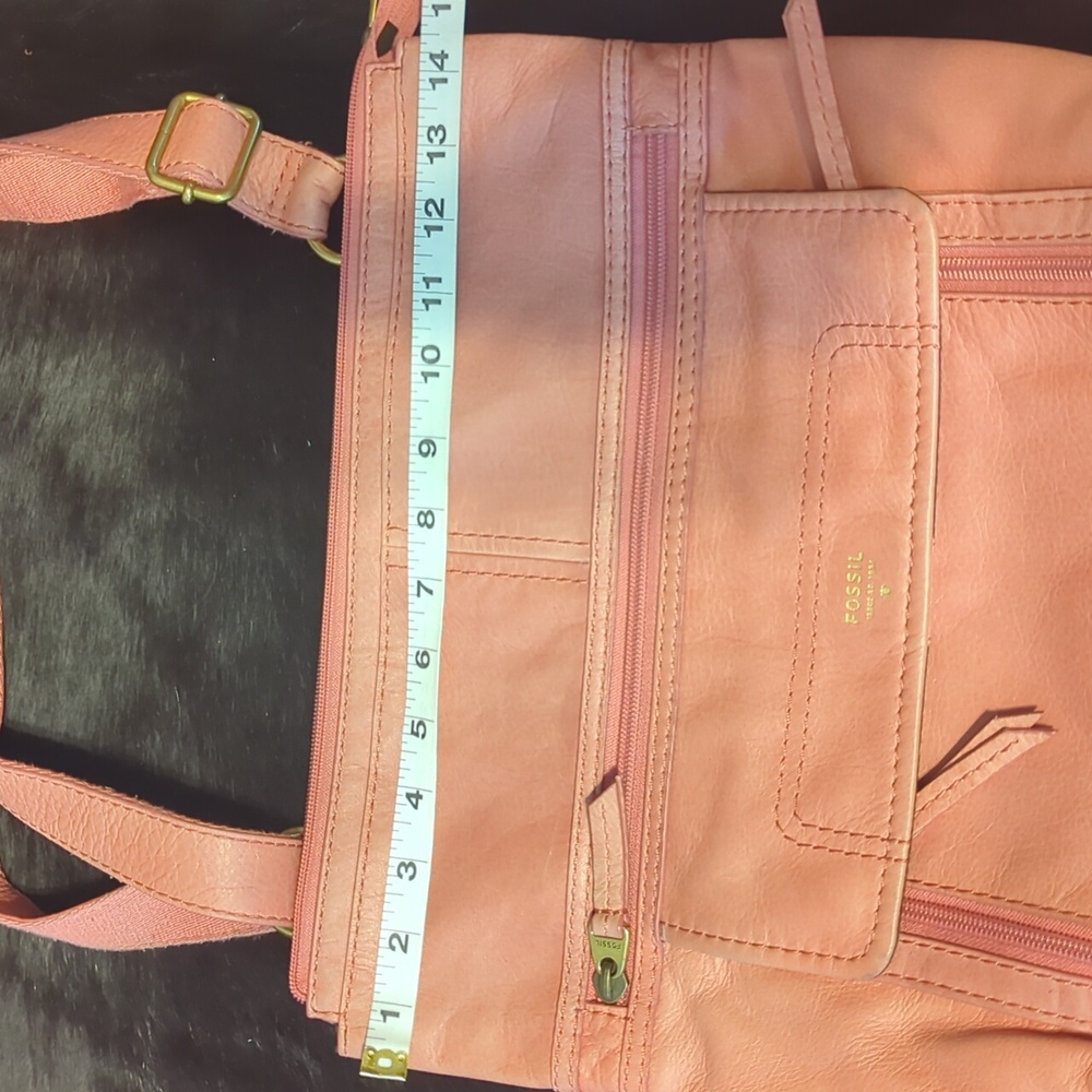 Fossil Pink Crossbody Bag with Adjustable Strap - Picture 5 of 6